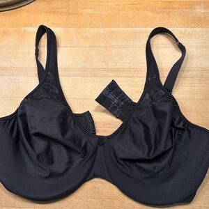 Bali Passion for Comfort Seamless underwire Minimizer Bra, 38DD, Black worn once